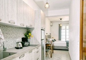 Apartment 50m from the beach with beautiful sea views - Agios Georgios Pagi