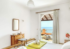 Apartment for 3 people - with a beautiful sea view just 50m from the beautiful sandy beach
