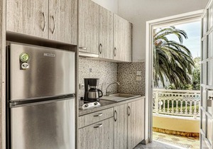 Apartment for 3 people - with a beautiful sea view just 50m from the beautiful sandy beach