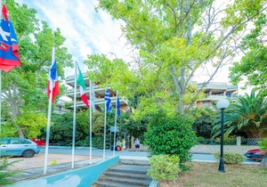 Apollonia Hotel Apartments