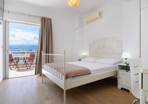 Archontiki City Hotel