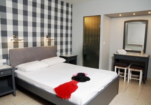 Ariadnes Holiday Accommodation I