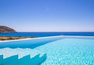 Aros luxury villas 4