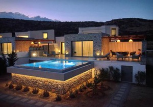 Aros Luxury Villas