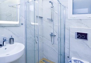 Astoria Studio 2, Rhodes City Center - Brand New bathroom