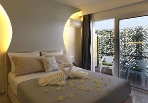 Astoria Studio IV, Rhodes City Center