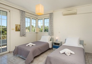 Athina's Pool Villa