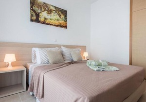 Attractive Holiday Home in Gennadi with Shared Swimming Pool