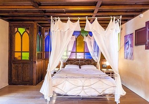 Avalon Boutique Suites Hotel