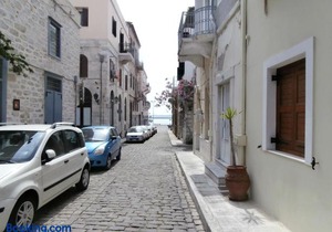 Avra Rooms Syros