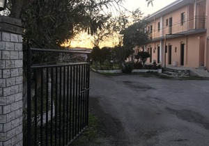 Banos Apartments and Swimming Pool STUDIO