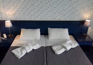 Beachfront Triple Room- Argo Seaside Stays