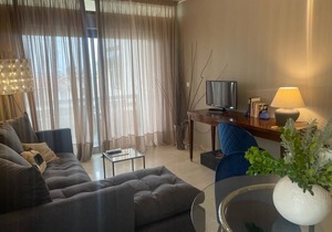 Beautiful apartment 2nd floor with sea view