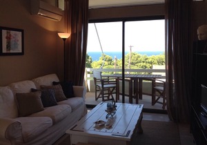 Beautiful apartment 3rd floor with sea view