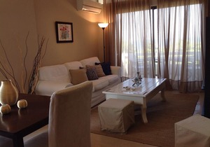 Beautiful apartment 3rd floor with sea view
