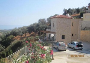 Beautiful Holiday house for 10 persons, with swimming pool