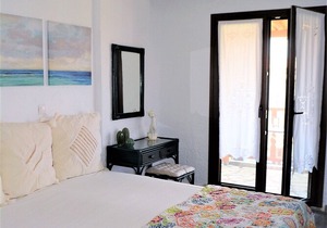 Beautiful Summer house in Pyrofania complex with large garden, next by the sea