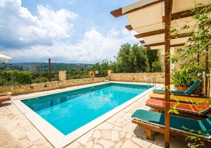 Beautiful villa,Douliana, Near Vamos & Almirida 3