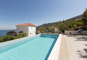 Beautiful Villa in Agia Paraskevi Samos with Swimming Pool