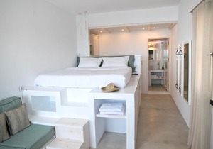 BLUE DAWN LUXURY SUITE
