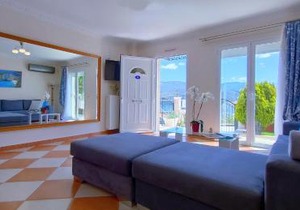 Blue Lagoon Luxury Apartment B2