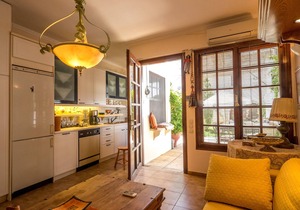 Calergi Residence 7 -Stylsh studio-Amazing View Terrace- Pool - MONTHLY OFFERS
