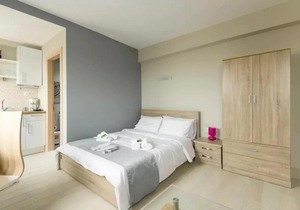 Caravanserai Studio 1