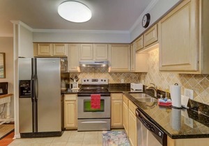 Charleston Charm - Coastal Decor, Pool & Pier Access, Across from beach! - 309C Oceanside in Isle of Palms