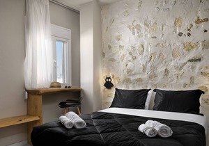 Charming twin hotel's room in Rethymno