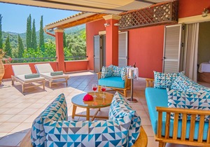Chrismos Luxury Suites 2A Apraos Corfu