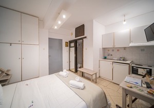 CITY CENTER STUDIOS H3