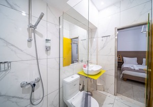 CITY CENTER STUDIOS I6