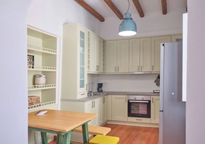 Colorful & Happy Apartment In Paros