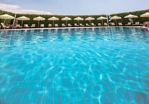 Dekelia Hotel
