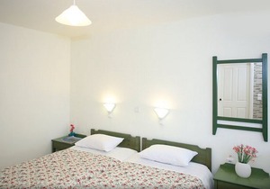 DELIGHTFUL STUDIO NEAR SANDY BEACH