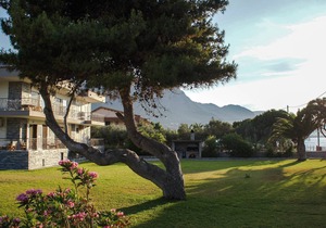 Diakopto beachfront, comfort 2BR apartment (Punda Beach) -unit2-