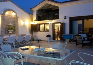 Enjoy the beauty of Koroni and the Messinia region in comfort and style.