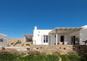 Exochi 3 - Traditional sea view house (up to 4 persons)