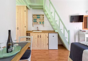 Family Apartment with Sea View A, Symi