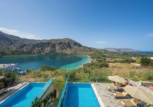 Family-Friendly Villa Bluefairy Dafni with Pool, walk to Restaurants!