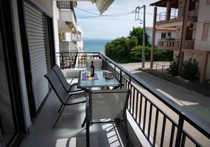 Filrose Sea View Apartment by TravelPro Servi...