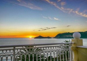 Flora Beach Studio 10 - mit wunderschönen Meerblick nur 50m vom schönen Sandstrand entfernt