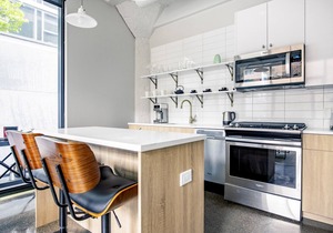 Generous River North 1BR w/Gym, Rooftop walk to L and Parks, by Blueground in Chicago