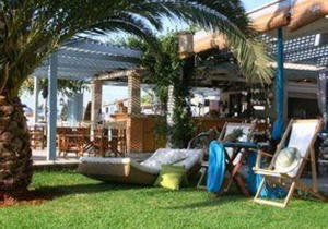 GOLDEN BAY HOTEL-APARTMENT