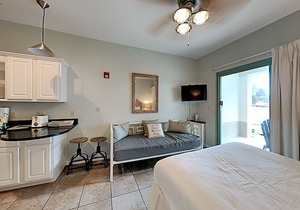 Ground Floor Studio Rental in Seacrest Beach – Pool & Easy Beach Access! in Seacrest Beach