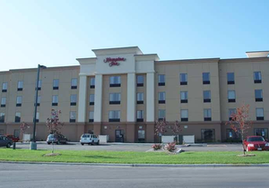 Hampton Inn Macomb in Macomb
