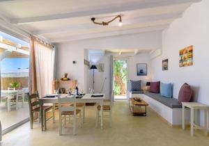 Hara's Beach Villa