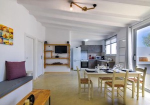 Hara's Beach Villa