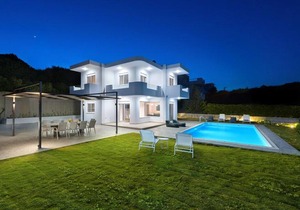Hill & Sea View Villas