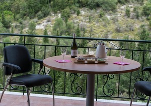Holiday apartment Pylaros for 1 - 2 persons with 1 bedroom - Holiday apartment in one or multi-famil